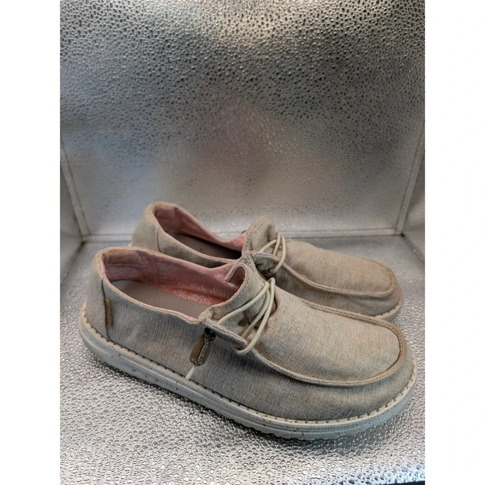 Hey Dude Wendy Womens 8 Beige Linen Floral Slip On Loafers Moccasins Shoes